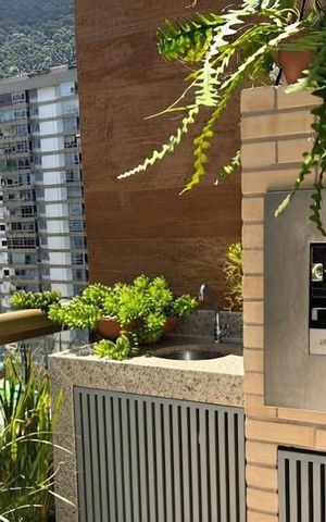 Apartamento à venda com 87m², 2 quartos e 1 vaga Apartamento à venda com 87m², 2 quartos e 1 vagaVaranda
