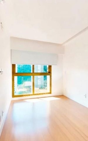 Apartamento à venda com 87m², 2 quartos e 1 vaga Apartamento à venda com 87m², 2 quartos e 1 vagaSala