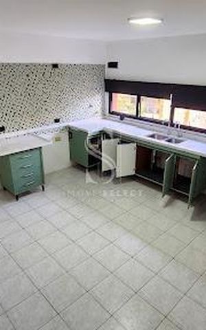 Apartamento à venda com 394m², 4 quartos e 2 vagas