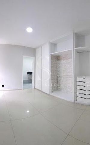 Apartamento à venda com 394m², 4 quartos e 2 vagas