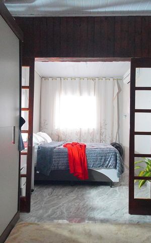 Casa à venda com 186m², 3 quartos e 1 vagaCloset
