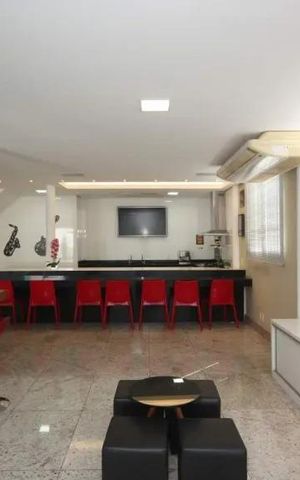 Casa para alugar com 375m², 4 quartos e 3 vagas