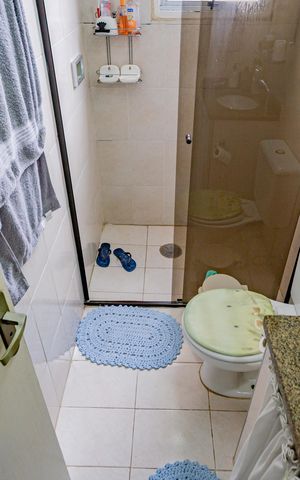Apartamento à venda com 60m², 2 quartos e 1 vaga Apartamento à venda com 60m², 2 quartos e 1 vagaBanheiro