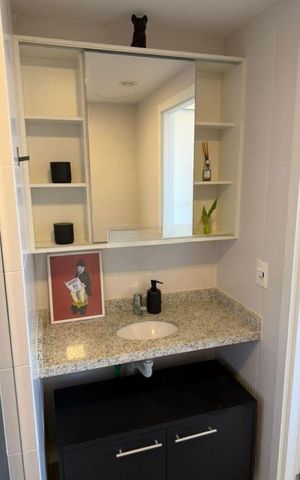 Apartamento para alugar com 40m², 1 quarto e 2 vagas Apartamento para alugar com 40m², 1 quarto e 2 vagasBanheiro