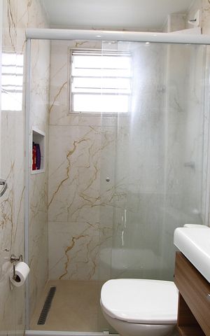 Apartamento à venda com 44m², 2 quartos e 1 vagaBanheiro Social