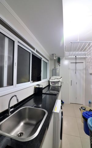 Apartamento à venda com 156m², 3 quartos e 3 vagasÁrea de Serviço