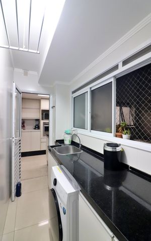 Apartamento à venda com 156m², 3 quartos e 3 vagasÁrea de Serviço