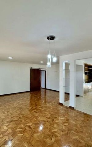 Casa para alugar com 444m², 8 quartos e 5 vagas Casa para alugar com 444m², 8 quartos e 5 vagasFoto 17