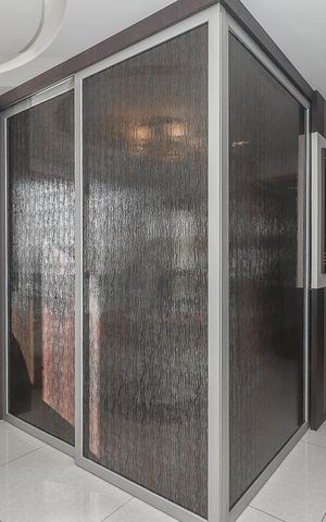 Apartamento à venda com 200m², 2 quartos e 4 vagasSala