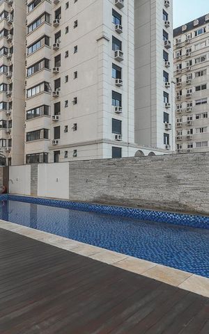 Apartamento à venda com 200m², 2 quartos e 4 vagasÁrea comum - Piscina