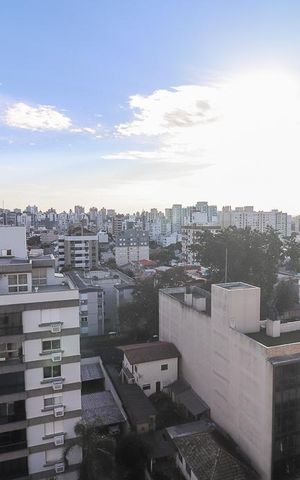 Apartamento à venda com 200m², 2 quartos e 4 vagasVista
