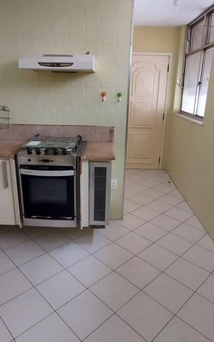 Apartamento à venda com 85m², 2 quartos e 1 vagaCozinha