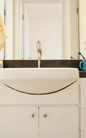 Apartamento à venda com 75m², 2 quartos e 2 vagas Apartamento à venda com 75m², 2 quartos e 2 vagasBanheiro Social