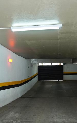 Apartamento à venda com 75m², 2 quartos e 2 vagas Apartamento à venda com 75m², 2 quartos e 2 vagasGaragem