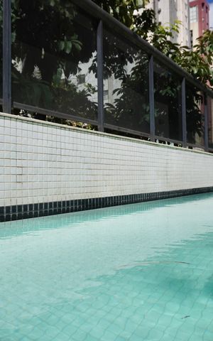 Apartamento à venda com 75m², 2 quartos e 2 vagas Apartamento à venda com 75m², 2 quartos e 2 vagasÁrea comum - Piscina