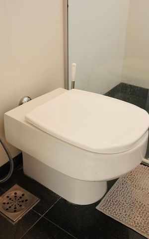 Apartamento à venda com 75m², 2 quartos e 2 vagas Apartamento à venda com 75m², 2 quartos e 2 vagasBanheiro Social