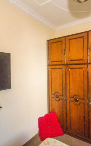 Casa à venda com 220m², 3 quartos e 3 vagas Casa à venda com 220m², 3 quartos e 3 vagasQuarto 1