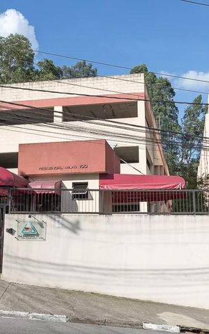 Apartamento para alugar com 45m², 2 quartos e 1 vaga Apartamento para alugar com 45m², 2 quartos e 1 vagaFachada