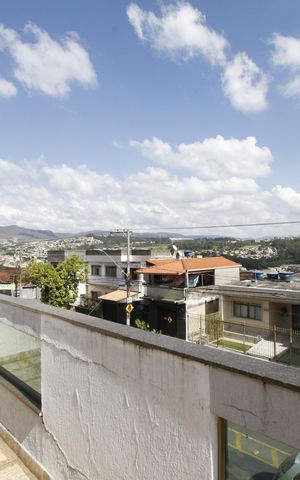 Casa à venda com 510m², 3 quartos e 2 vagasVaranda