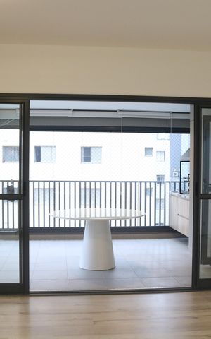 Apartamento à venda com 100m², 3 quartos e 2 vagasSala