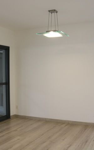 Apartamento à venda com 100m², 3 quartos e 2 vagasSala