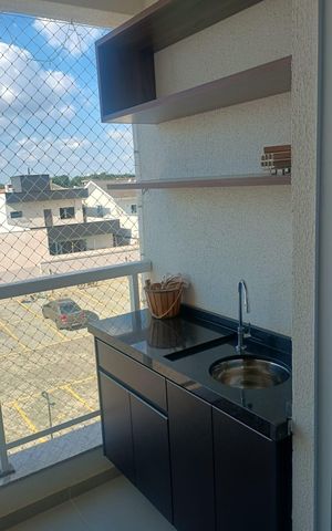 Apartamento para alugar com 72m², 3 quartos e 1 vagaVaranda