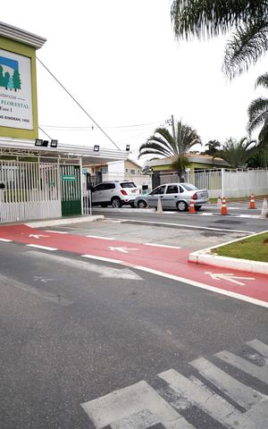 Casa de condomínio para alugar com 212m², 3 quartos e 3 vagasFachada 