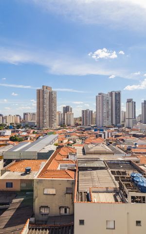Apartamento à venda com 37m², 1 quarto e sem vaga Apartamento à venda com 37m², 1 quarto e sem vagaVista - Sala