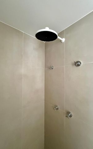 Studio à venda com 25m², 1 quarto e sem vaga Studio à venda com 25m², 1 quarto e sem vagaBanheiro