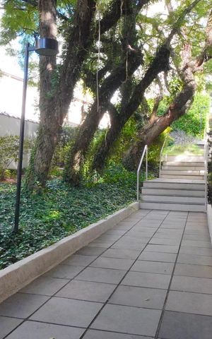 Apartamento à venda com 84m², 3 quartos e 2 vagas Apartamento à venda com 84m², 3 quartos e 2 vagasÁrea comum