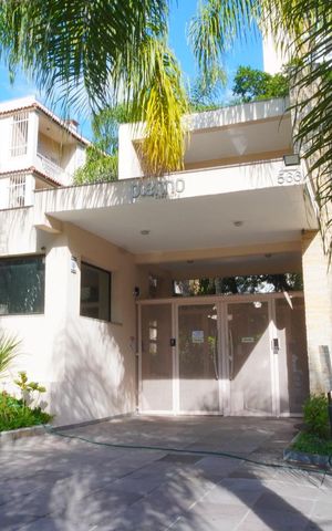 Apartamento à venda com 84m², 3 quartos e 2 vagas Apartamento à venda com 84m², 3 quartos e 2 vagasFachada do bloco