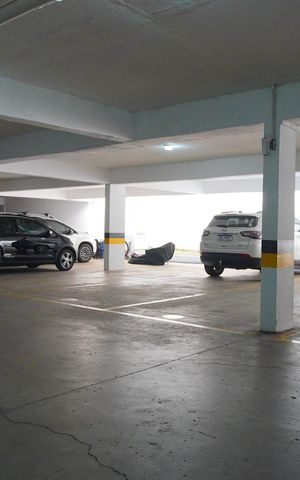 Apartamento à venda com 84m², 3 quartos e 2 vagas Apartamento à venda com 84m², 3 quartos e 2 vagasGaragem