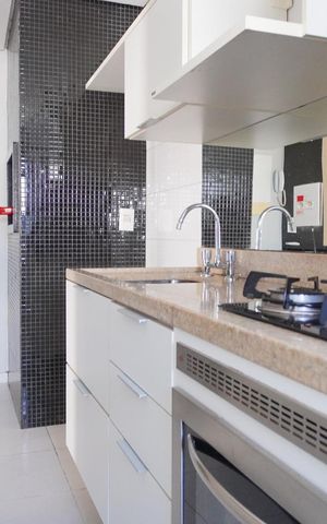Apartamento à venda com 84m², 3 quartos e 2 vagas Apartamento à venda com 84m², 3 quartos e 2 vagasCozinha