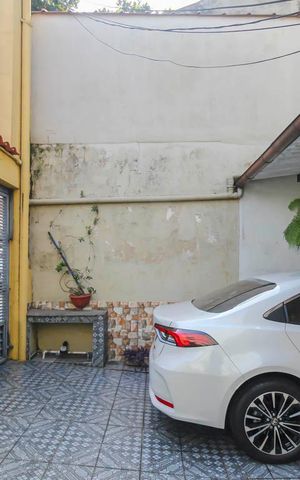 Casa à venda com 186m², 3 quartos e 3 vagas Casa à venda com 186m², 3 quartos e 3 vagasGaragem