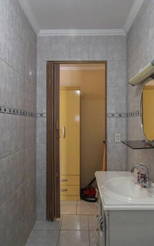 Casa à venda com 186m², 3 quartos e 3 vagas Casa à venda com 186m², 3 quartos e 3 vagasBanheiro da Suíte 2