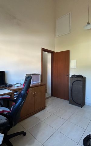 Casa de condomínio para alugar com 284m², 4 quartos e 3 vagas Casa de condomínio para alugar com 284m², 4 quartos e 3 vagasQuarto 3
