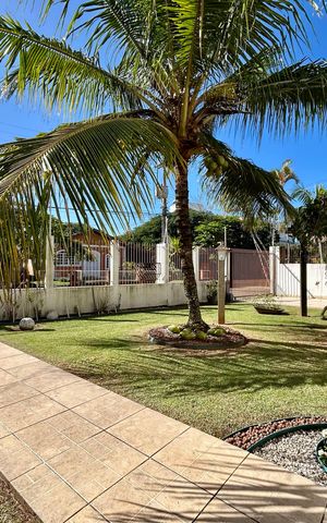 Casa de condomínio para alugar com 284m², 4 quartos e 3 vagas Casa de condomínio para alugar com 284m², 4 quartos e 3 vagasÁrea externa