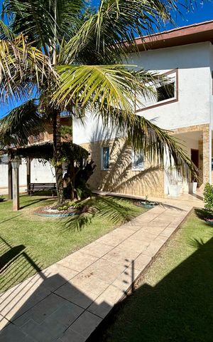 Casa de condomínio para alugar com 284m², 4 quartos e 3 vagas Casa de condomínio para alugar com 284m², 4 quartos e 3 vagasÁrea externa