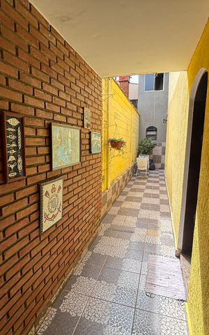 Casa para alugar com 120m², 2 quartos e 3 vagas Casa para alugar com 120m², 2 quartos e 3 vagasCorredor