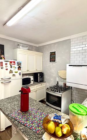 Casa para alugar com 120m², 2 quartos e 3 vagas Casa para alugar com 120m², 2 quartos e 3 vagasCozinha