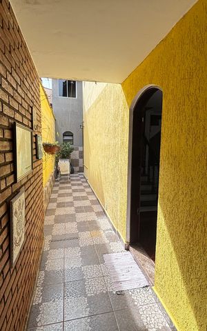 Casa para alugar com 120m², 2 quartos e 3 vagas Casa para alugar com 120m², 2 quartos e 3 vagasCorredor