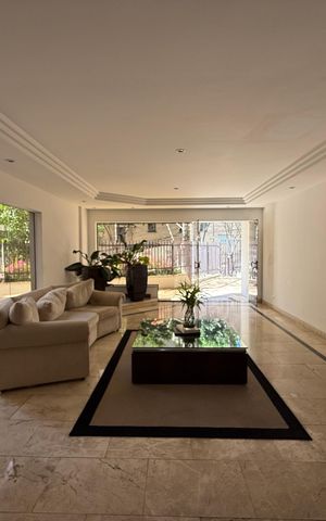 Apartamento à venda com 197m², 4 quartos e 3 vagas
