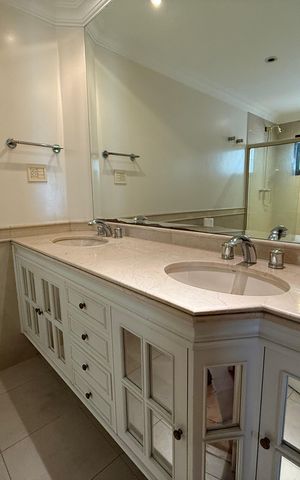 Apartamento à venda com 197m², 4 quartos e 3 vagas