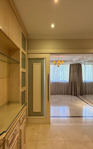 Apartamento à venda com 197m², 4 quartos e 3 vagas