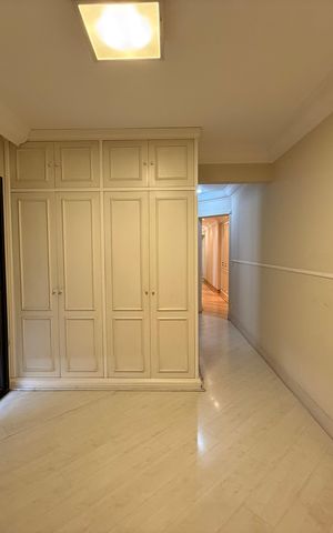 Apartamento à venda com 197m², 4 quartos e 3 vagas