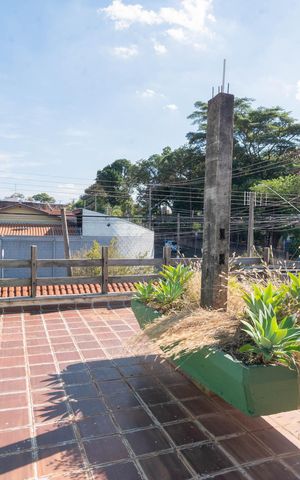 Casa à venda com 234m², 3 quartos e 5 vagas Casa à venda com 234m², 3 quartos e 5 vagas Terraço