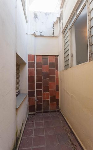 Casa à venda com 234m², 3 quartos e 5 vagas Casa à venda com 234m², 3 quartos e 5 vagasÁrea de Luz