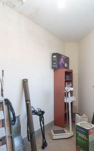 Casa à venda com 234m², 3 quartos e 5 vagas Casa à venda com 234m², 3 quartos e 5 vagasQuarto de Serviço