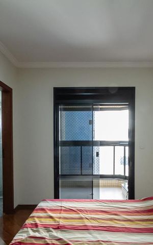 Apartamento à venda com 210m², 4 quartos e 3 vagas Apartamento à venda com 210m², 4 quartos e 3 vagasSuíte 4