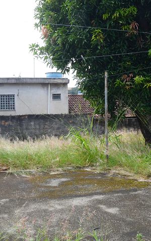 Casa à venda com 173m², 2 quartos e 1 vagaQuintal